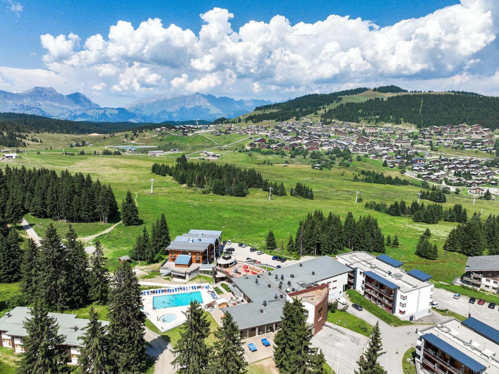 Belambra Clubs Les Saisies - Les Embrunes - Ski Pass Included Villard-sur-Doron Exterior photo